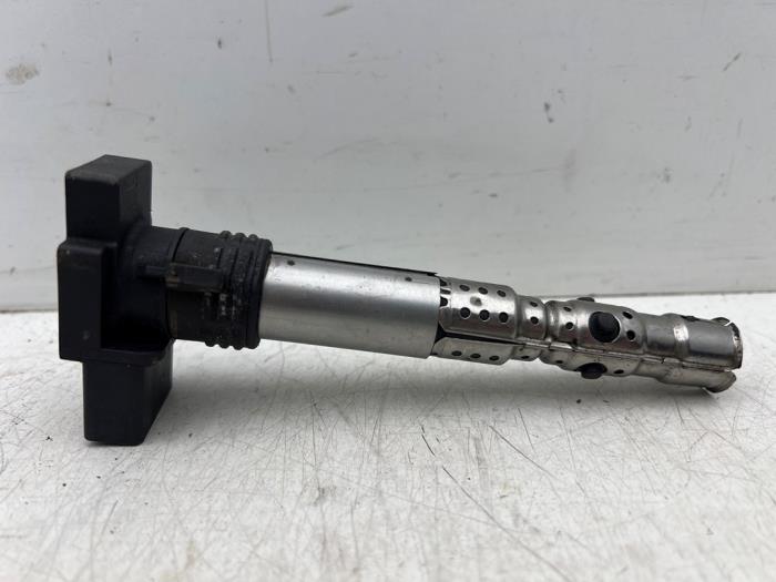 Usagé Broche bobine Volkswagen Polo IV (9N1/2/3) 1.2 Prix € 10,00 Règlement à la marge proposé par Autohandel & Demontage Weteringbrug