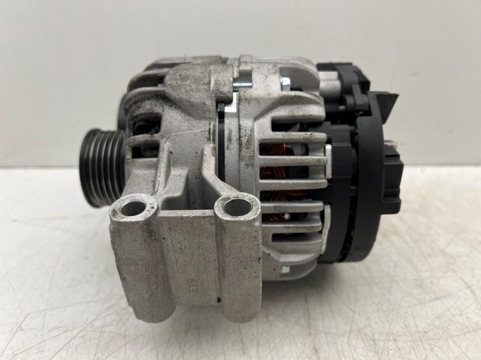 Gebrauchte Dynamo BMW 3 serie Compact (E46/5) 316ti 16V Preis € 50,00 Margenregelung angeboten von Autohandel & Demontage Weteringbrug