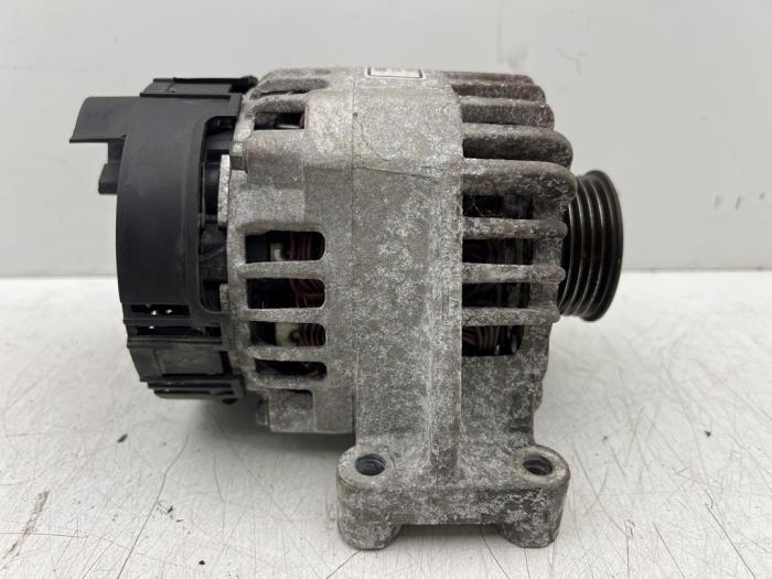 Begagnade Dynamo Ford Ka II 1.2 Pris € 45,00 Marginaltabell erbjuds av Autohandel & Demontage Weteringbrug