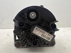 Dynamo van een Mercedes-Benz Citan (415.6) 1.5 108 CDI 2014