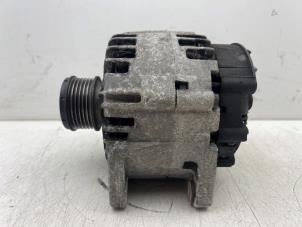 Dynamo van een Mercedes-Benz Citan (415.6) 1.5 108 CDI 2014