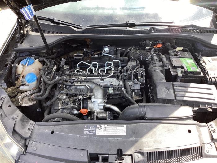 Gebrauchte Motor Volkswagen Golf VI (5K1) 2.0 TDI 16V Preis € 675,00 Margenregelung angeboten von Autohandel & Demontage Weteringbrug