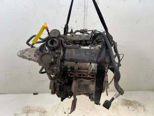 Motor van een Seat Ibiza IV SC (6J1) 1.2 12V 2009