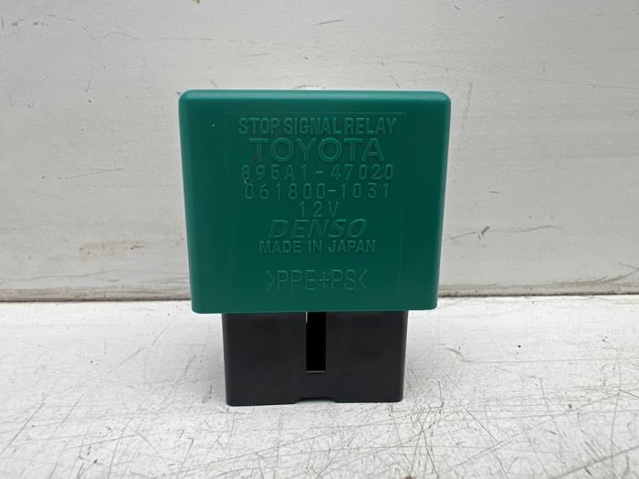 Rear light relay