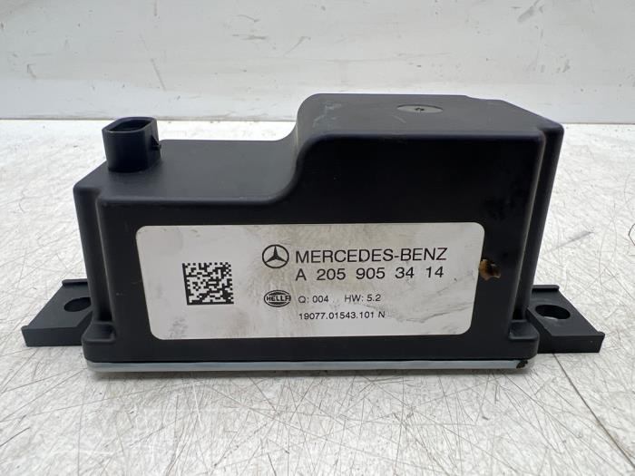 Voltage converter module