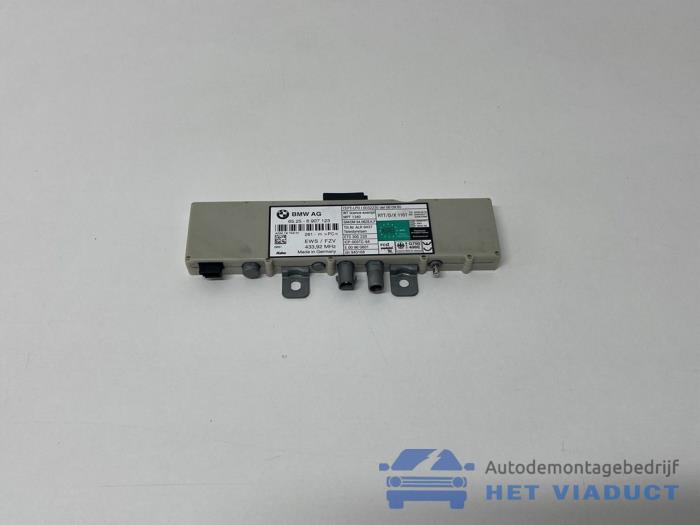 Antenna control module