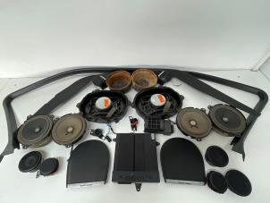 Usados Conjunto de audio BMW 3 serie (E46/4) 325i 24V Precio € 350,00 Norma de margen ofrecido por Het Viaduct
