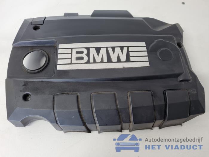 Gebrauchte Abdeckblech Motor BMW 1 serie (E81) 118i 16V Preis € 35,00 Margenregelung angeboten von Het Viaduct