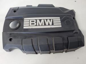 Używane Pokrywa silnika BMW 1 serie (E81) 118i 16V Cena € 35,00 Procedura marży oferowane przez Het Viaduct