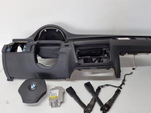 Used Airbag set + dashboard BMW 3 serie (E90) 320i 16V Price € 550,00 Margin scheme offered by Het Viaduct