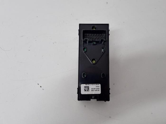 Multi-functional window switch from a Hyundai i30 (GDHB5) 1.4 16V 2014