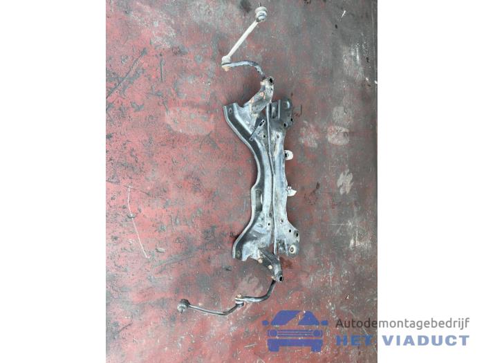 Gebrauchte Unterrahmen Volkswagen Polo V (6R) 1.0 12V BlueMotion Technology Preis € 75,00 Margenregelung angeboten von Het Viaduct