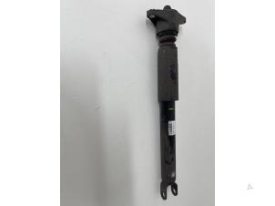 Used Rear shock absorber, right Hyundai i30 (GDHB5) 1.4 16V Price € 50,00 Margin scheme offered by Het Viaduct