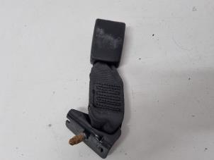 Used Rear seatbelt buckle, right Fiat 500 (312) 0.9 TwinAir 80 Price € 25,00 Margin scheme offered by Het Viaduct