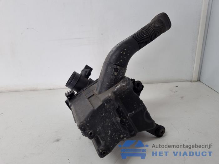 Gebrauchte Luftfiltergehäuse Volkswagen Polo IV (9N1/2/3) 1.4 TDI 80 Preis € 25,00 Margenregelung angeboten von Het Viaduct