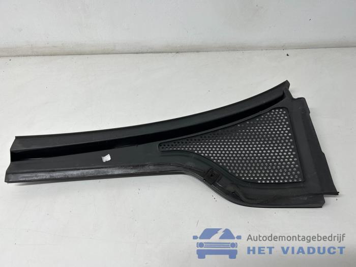 Używane Parawan Volkswagen Golf VII (AUA) 1.4 GTE 16V Cena € 40,00 Procedura marży oferowane przez Het Viaduct