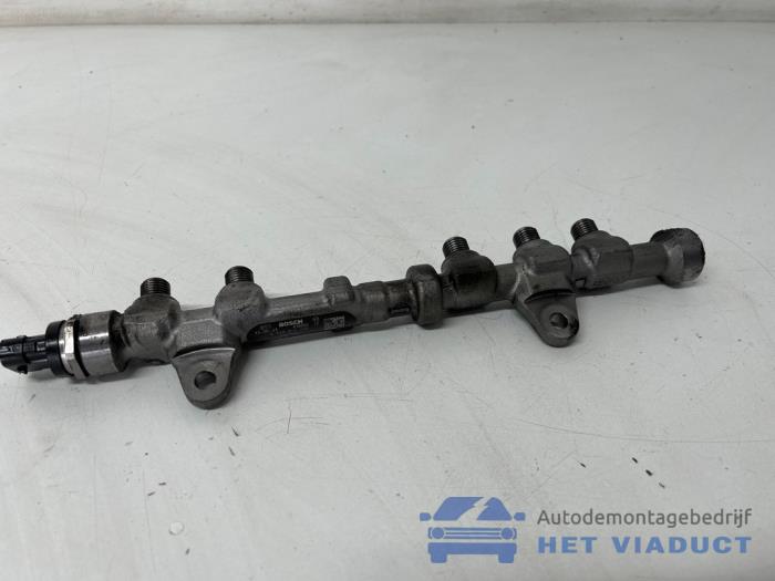 Gebrauchte Kraftstoffverteiler Opel Corsa D 1.3 CDTi 16V ecoFLEX Preis € 65,00 Margenregelung angeboten von Het Viaduct
