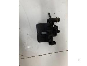Used Front brake calliper, right Kia Picanto (TA) 1.0 12V Price € 50,00 Margin scheme offered by Het Viaduct