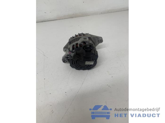 Begagnade Dynamo Hyundai i20 1.2i 16V Pris € 50,00 Marginaltabell erbjuds av Het Viaduct