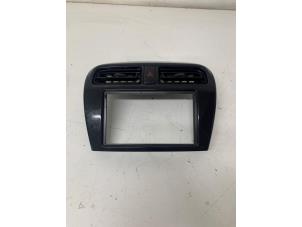 Used Dashboard vent Mitsubishi Space Star (A0) 1.0 12V Price € 80,00 Margin scheme offered by Het Viaduct