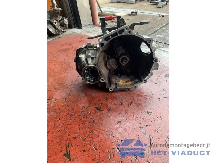 Usagé Boîte de vitesse Audi A1 (8X1/8XK) 1.4 TDI Ultra 12V Prix € 750,00 Règlement à la marge proposé par Het Viaduct