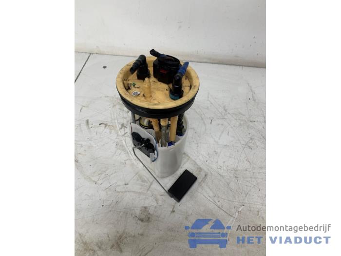 Usagé Pompe d'injection Audi A1 (8X1/8XK) 1.4 TDI Ultra 12V Prix € 75,00 Règlement à la marge proposé par Het Viaduct