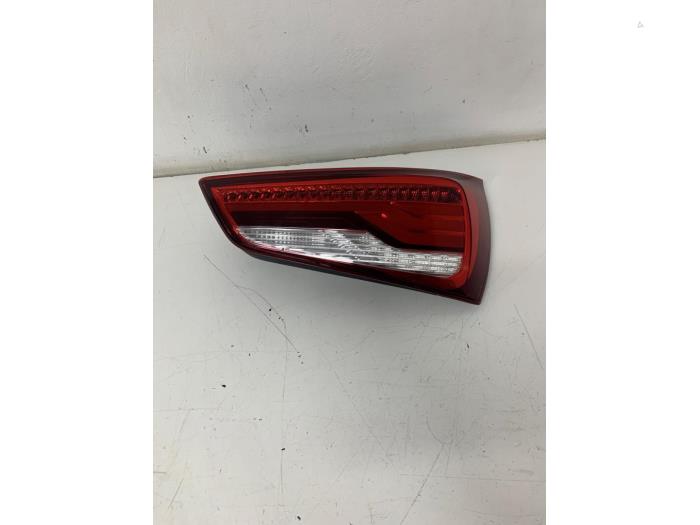Taillight, right from a Audi A1 (8X1/8XK) 1.4 TDI Ultra 12V 2015