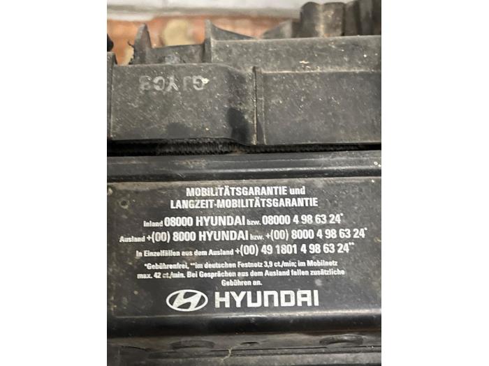 Front panel from a Hyundai i30 (FD) 1.6 CRDi 16V VGT HP 2011