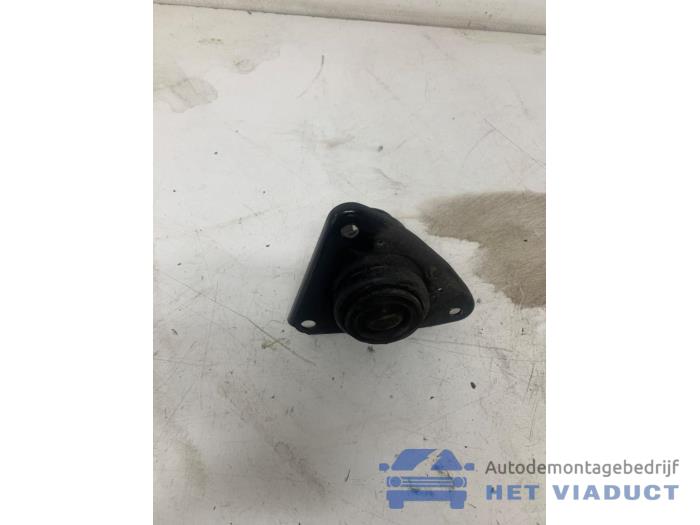 Usagé Support moteur Hyundai i30 (FD) 1.6 CRDi 16V VGT HP Prix € 40,00 Règlement à la marge proposé par Het Viaduct