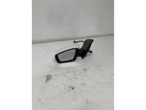 Used Wing mirror, left Volkswagen Polo V (6R) 1.2 TSI 16V BlueMotion Technology Price € 150,00 Margin scheme offered by Het Viaduct