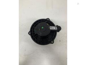Used Heating and ventilation fan motor Hyundai i10 1.2 16V Price € 60,00 Margin scheme offered by Het Viaduct