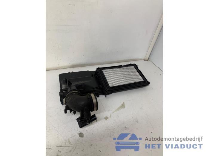 Begagnade Luftfilterhus Mazda 2 (DE) 1.3 16V S-VT High Power Pris € 35,00 Marginaltabell erbjuds av Het Viaduct