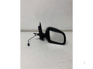 Used Wing mirror, right Renault Twingo III (AH) 1.0 SCe 70 12V Price € 75,00 Margin scheme offered by Het Viaduct