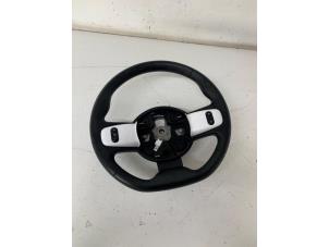 Used Steering wheel Renault Twingo III (AH) 1.0 SCe 70 12V Price € 100,00 Margin scheme offered by Het Viaduct
