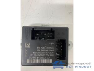 Central electronic Modul van een Ford Focus 3 Wagon 1.0 Ti-VCT EcoBoost 12V 125 2013