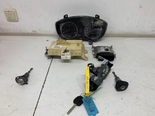 Used Ignition lock + computer Hyundai i20 1.2i 16V Price € 250,00 Margin scheme offered by Het Viaduct