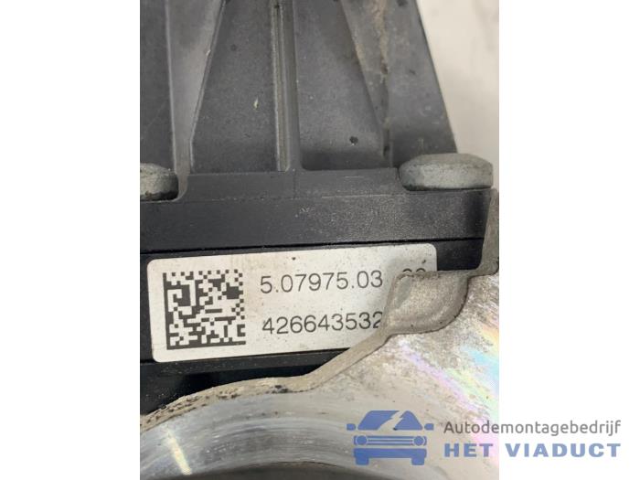EGR-pump från en Mercedes-Benz Citan (415.6) 1.5 108 CDI 2014