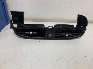 Used Dashboard vent Kia Picanto (JA) 1.0 12V Price € 50,00 Margin scheme offered by Het Viaduct