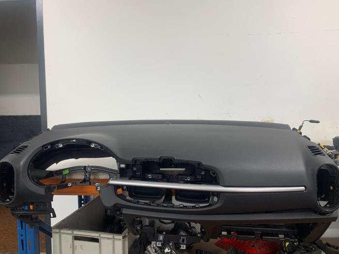 Airbag set + dashboard van een Kia Picanto (JA) 1.0 12V 2018