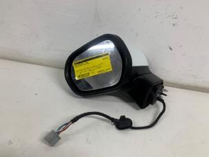 Used Wing mirror, left Ford Fiesta 7 1.0 EcoBoost 12V 140 Price € 135,00 Margin scheme offered by Het Viaduct