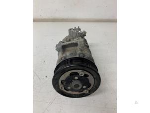 Used Air conditioning pump Volkswagen Polo VI (AW1) 1.6 TDI 16V 95 Price € 115,00 Margin scheme offered by Het Viaduct
