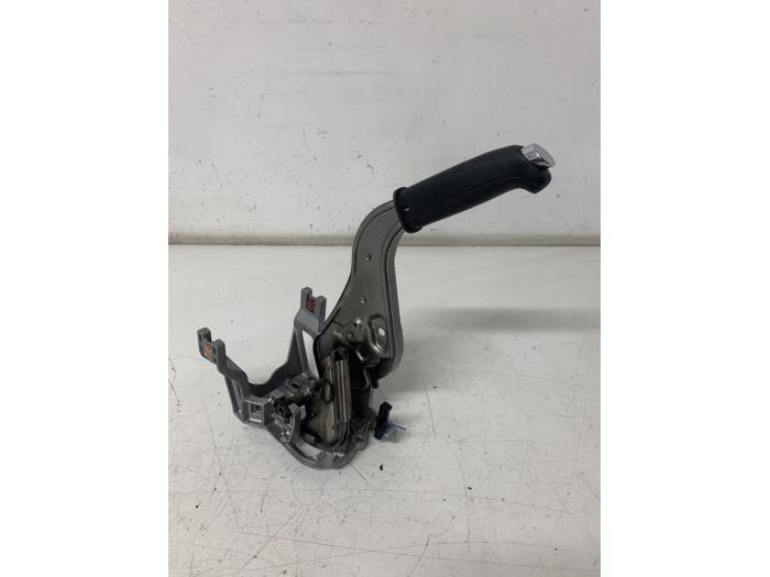 Parking brake lever from a Opel Astra K 1.4 Turbo 16V 2017