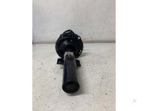 Used Front shock absorber rod, right Volkswagen Polo VI (AW1) 1.0 MPi 12V Price € 125,00 Margin scheme offered by Het Viaduct
