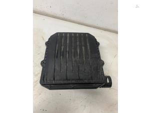 Used Air box Volkswagen Polo VI (AW1) 1.0 MPi 12V Price € 50,00 Margin scheme offered by Het Viaduct
