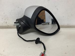 Used Wing mirror, right Ford Fiesta 6 (JA8) 1.0 EcoBoost 12V 100 Price € 100,00 Margin scheme offered by Het Viaduct