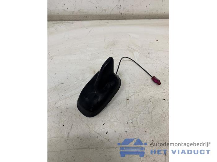 Używane Antena Volkswagen Golf VI Variant (AJ5/1KA) 1.2 TSI BlueMotion Cena € 15,00 Procedura marży oferowane przez Het Viaduct