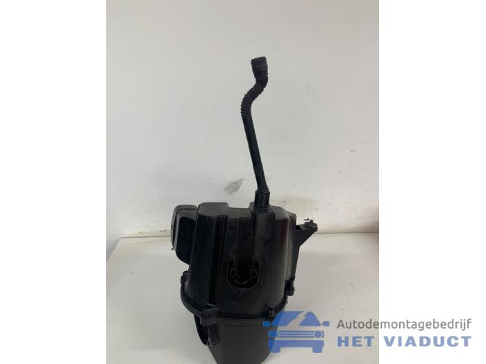 Begagnade Luftfilterhus Seat Ibiza IV SC (6J1) 1.6 TDI 90 Pris € 55,00 Marginaltabell erbjuds av Het Viaduct