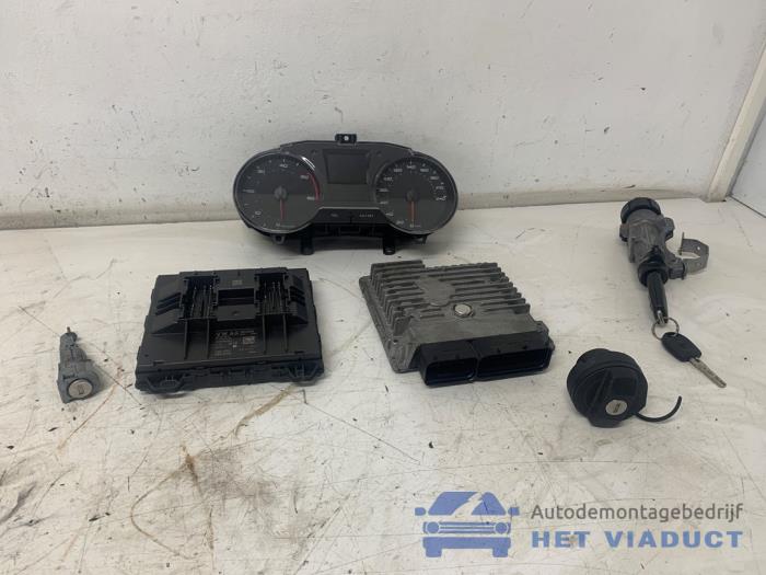 Used Ignition lock + computer Seat Ibiza IV SC (6J1) 1.6 TDI 90 Price € 200,00 Margin scheme offered by Het Viaduct