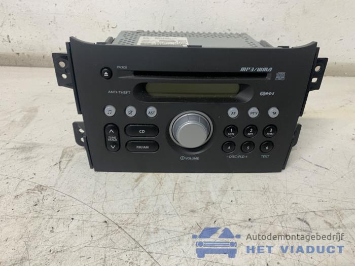 Używane Radio Opel Agila (B) 1.0 12V Cena € 60,00 Procedura marży oferowane przez Het Viaduct