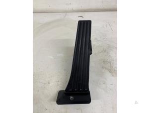 Used Accelerator pedal BMW 3 serie (G20) 330e 2.0 TwinPower Turbo 16V Price € 50,00 Margin scheme offered by Het Viaduct